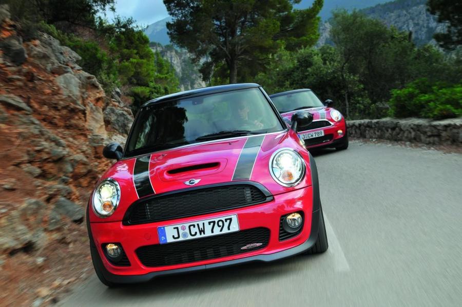  Mini Cooper JCW Clubman 2009 года  (фото 11 из 41)
